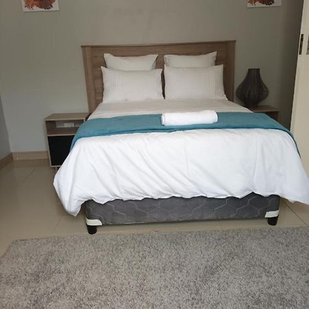 Bertha'S Place Apartment Pretoria Luaran gambar