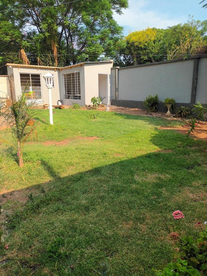 Bertha'S Place Apartment Pretoria Luaran gambar