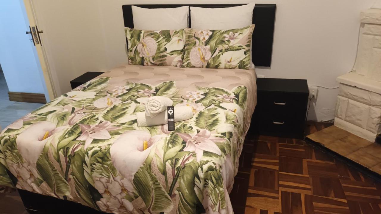 Bertha'S Place Apartment Pretoria Luaran gambar